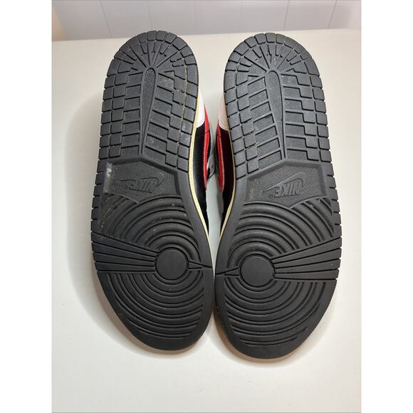 Size 11 - Air Jordan 1 Mid Chile Red - Picture 8 of 9